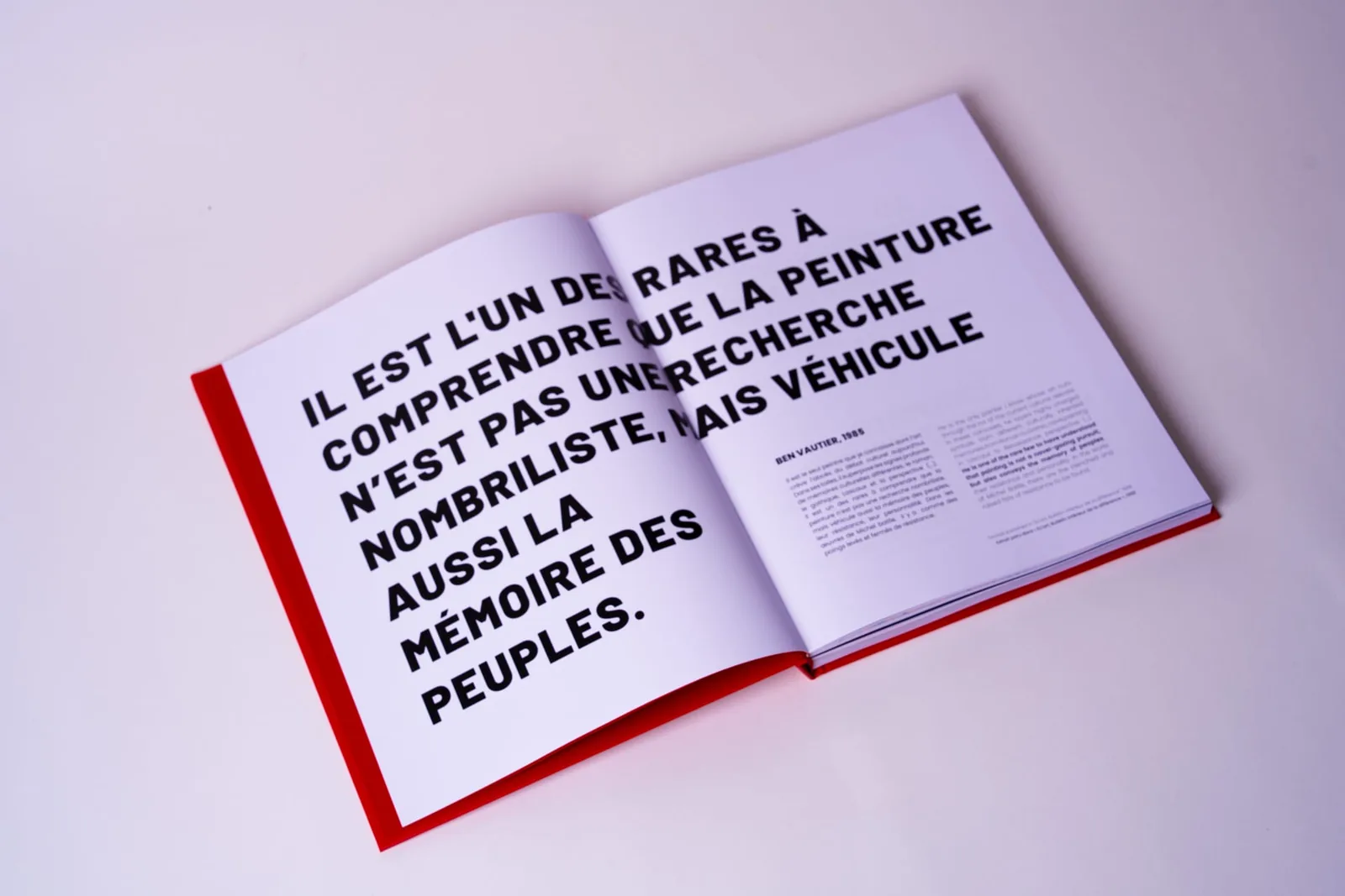 Faces & Archetypes — double page intérieure